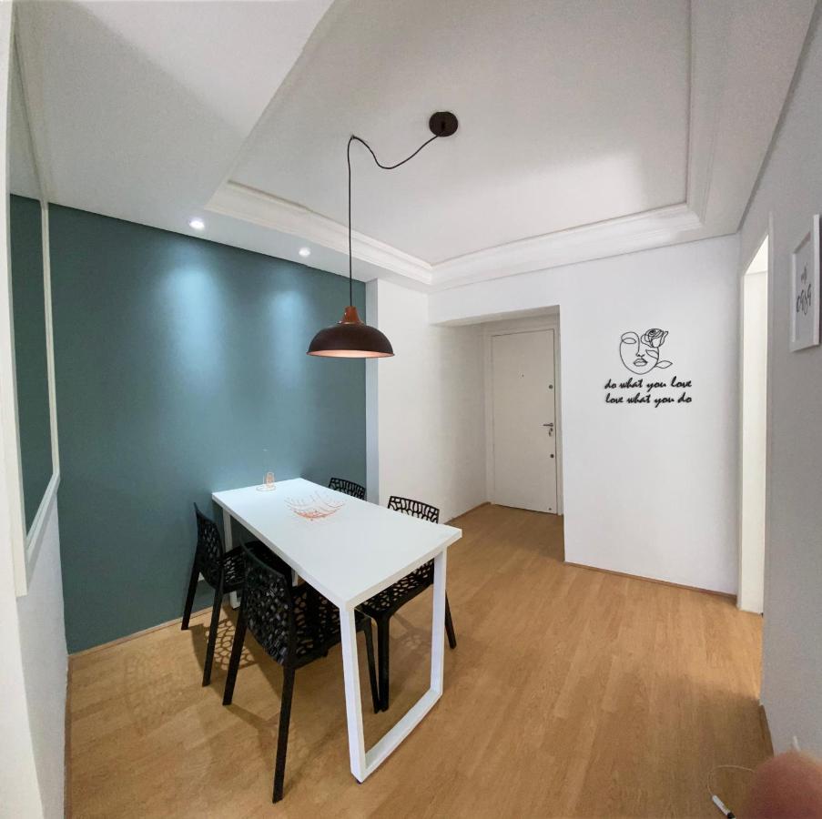 101- Lindo Apartamento Amplo E Decorado, 2 Quartos, Sala, Cozinha Completa, Mobiliario Moderno, Lavanderia , Excelente Localizacao No Bairro Bigorrilho กูรีตีบา ภายนอก รูปภาพ